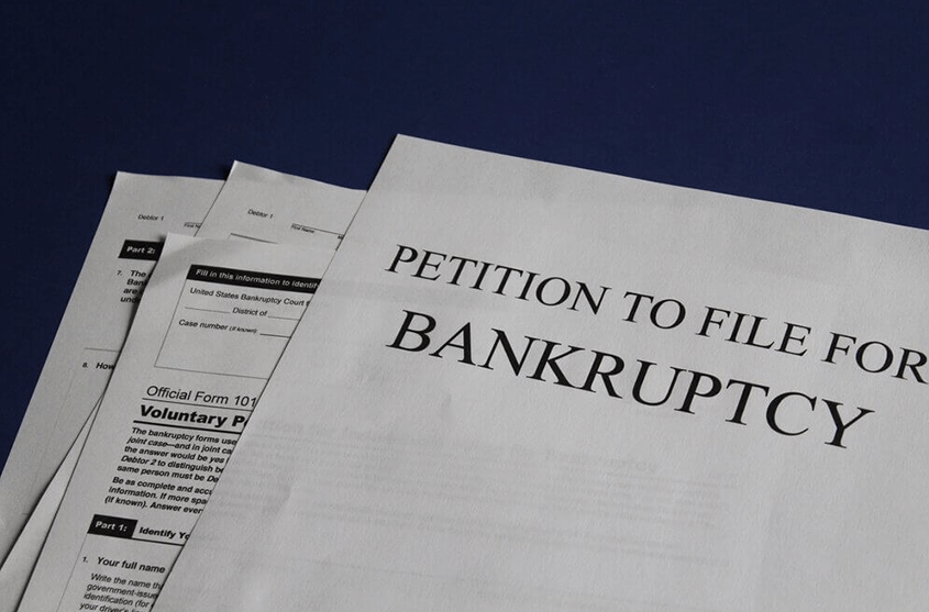 What is Bankruptcy and Who Qualifies for it - Blog featured image