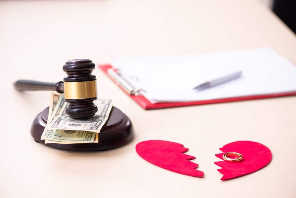 Financial Mistakes to Avoid in Your Divorce Settlement in California